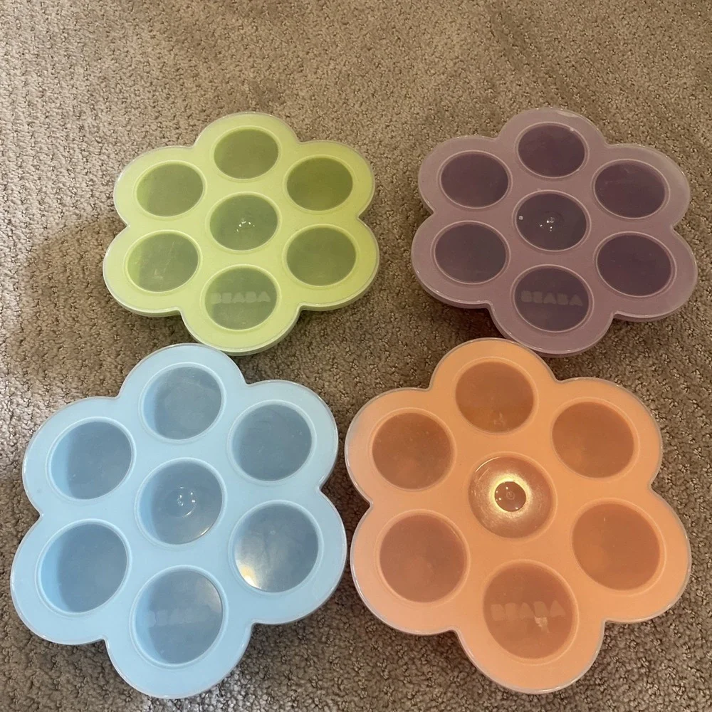 BEABA Multiportion Silicone Baby Food Storage Containers w/lids Bundle Of 4